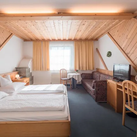 Hotel Tauern 3*